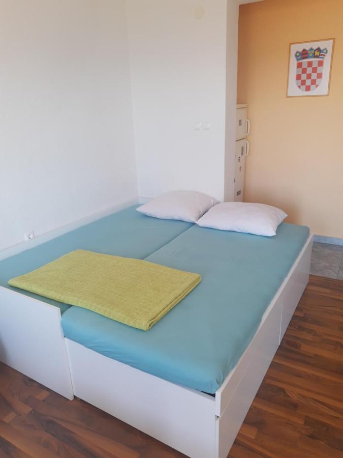 Apartmani Kalajevo Цриквеница Экстерьер фото