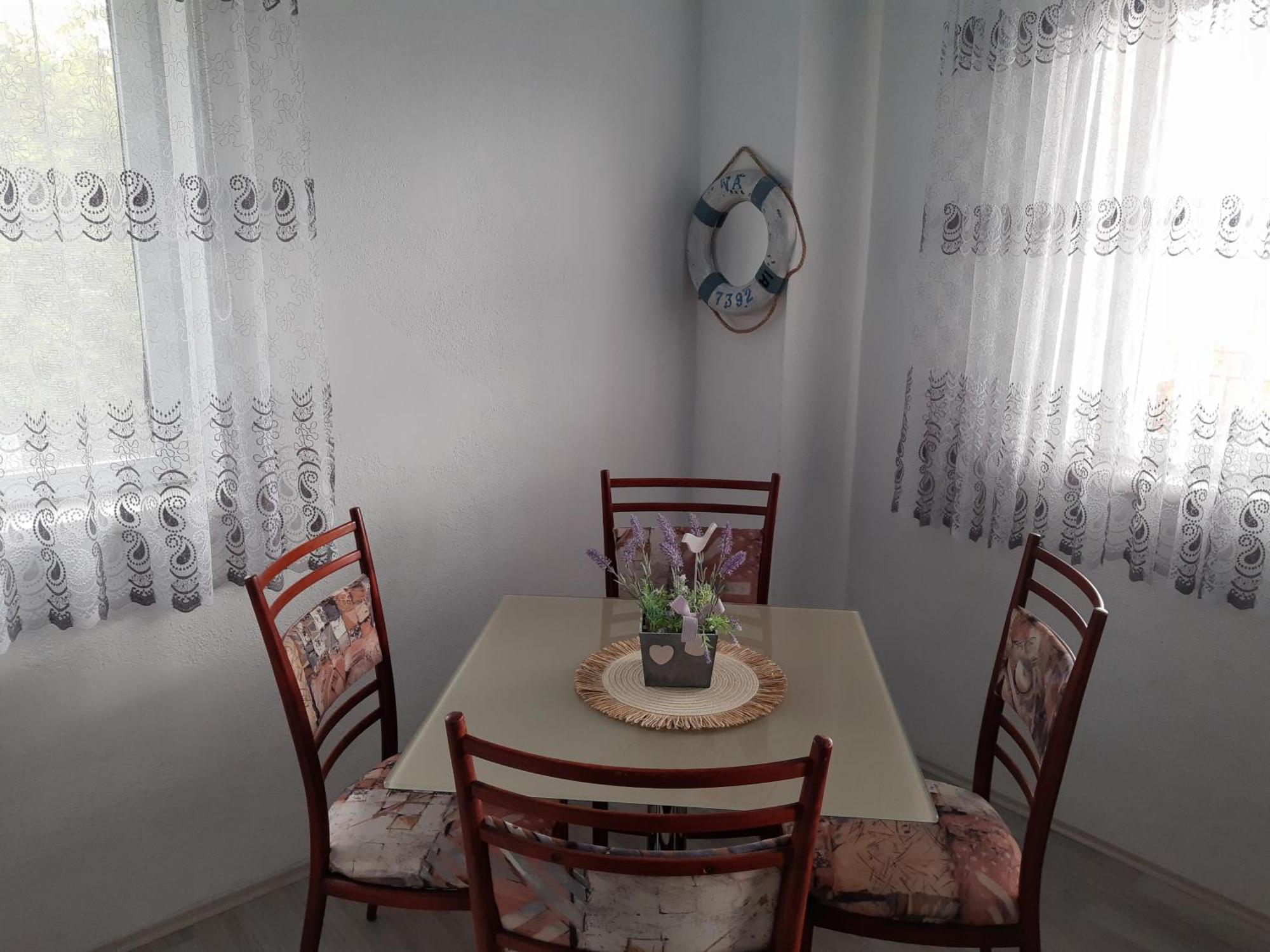 Apartmani Kalajevo Цриквеница Экстерьер фото